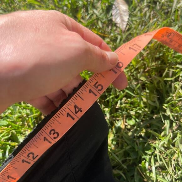 60s-70s Olga Black Girdle Shorts - Picture 9 of 9